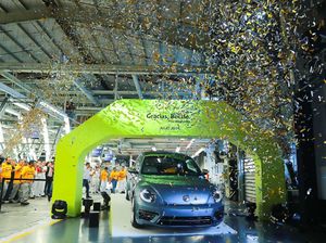 Ini Dia VW Kodok Edisi Terakhir Ini Dia VW Kodok Edisi Terakhir