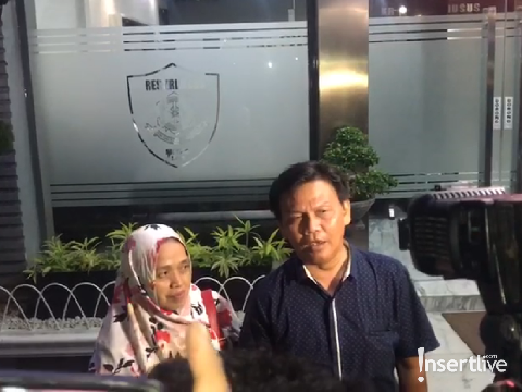 Orang Tua Rey Utami