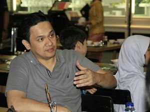 Galih-Pablo Masuk Sel Tikus, Farhat Abbas: Langgar Hak Asasi! Galih-Pablo Masuk Sel Tikus, Farhat Abbas: Langgar Hak Asasi!