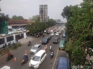 Sopir Angkot Mogok, Protes Perubahan Jalur Jalan Sukajadi-Setiabudi
