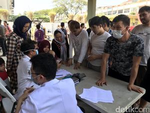 Puskesmas Kalideres Beri Layanan Medis Gratis ke Pencari Suaka Puskesmas Kalideres Beri Layanan Medis Gratis ke Pencari Suaka