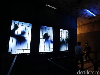 Foto: Penampakan Zombie Mengerikan di Trans Studio Cibubur