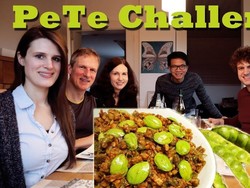 Begini Ekspresi Bule Jerman Saat Pertama Kali Cicip Pete