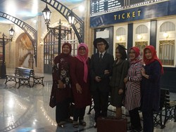 Antusias Pengunjung Asal Tegal hingga Pekanbaru di Trans Studio Cibubur