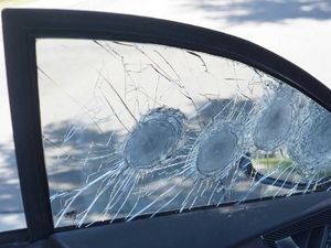Mobil Anti-peluru Tercepat di Dunia, Cocok Jadi Mobil Presiden? Mobil Anti-peluru Tercepat di Dunia, Cocok Jadi Mobil Presiden?