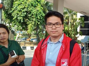 Sebut Grace Natali Bukan Pemilik PSI, Ninoy Karundeng Dipolisikan Sebut Grace Natali Bukan Pemilik PSI, Ninoy Karundeng Dipolisikan