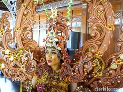 Solo Batik Carnival 2019 Hadirkan Karakter Khas 11 Negara ASEAN