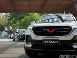 Melihat Lagi Spek Wuling Almaz 7-Seater yang Bisa Diajak Ngobrol