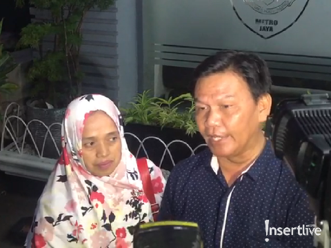 Orang Tua Rey Utami