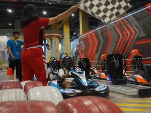 Mau Jadi Jagoan F1? Coba Wahana Formula Kart di Trans Studio Cibubur Mau Jadi Jagoan F1? Coba Wahana Formula Kart di Trans Studio Cibubur