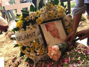 Anak Rudy Badil: Selamat Istirahat Pak, Jangan Marah-marah Lagi Anak Rudy Badil: Selamat Istirahat Pak, Jangan Marah-marah Lagi