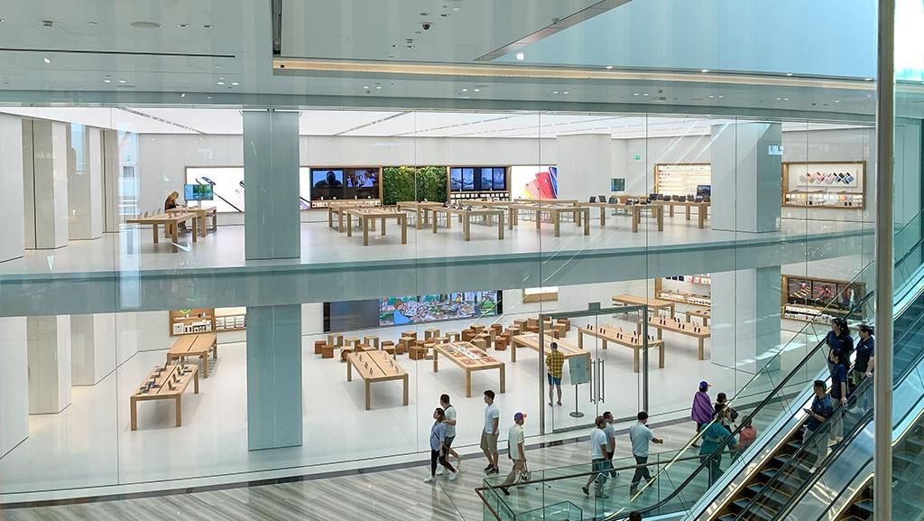 Penampakan Apple Store di Bandara Changi