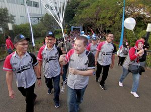 Fun Walk Warnai Puncak Perayaan HUT Jamkrindo Fun Walk Warnai Puncak Perayaan HUT Jamkrindo
