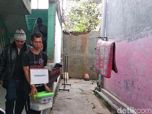 Detik-detik Pelaku Bunuh dan Mutilasi PNS Kemenag Kota Bandung Detik-detik Pelaku Bunuh dan Mutilasi PNS Kemenag Kota Bandung
