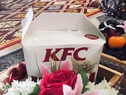Viral, Pria Bawa Ayam KFC untuk Seserahan Pernikahan
