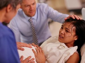 Doa Saat Mendampingi Istri Melahirkan agar Dipermudah