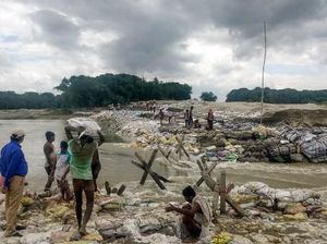 15 Orang Tewas Akibat Banjir Bandang di Nepal