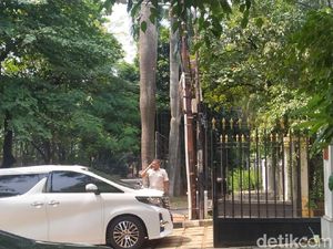 Usai Bertemu Jokowi, Prabowo Tiba di Kertanegara Usai Bertemu Jokowi, Prabowo Tiba di Kertanegara
