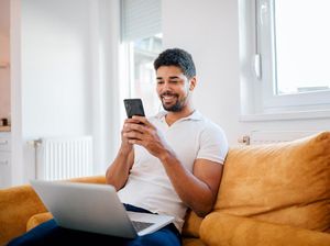 6 Cara Cari Tahu Cowok Gebetan Kamu Single atau Taken Lewat Instagram