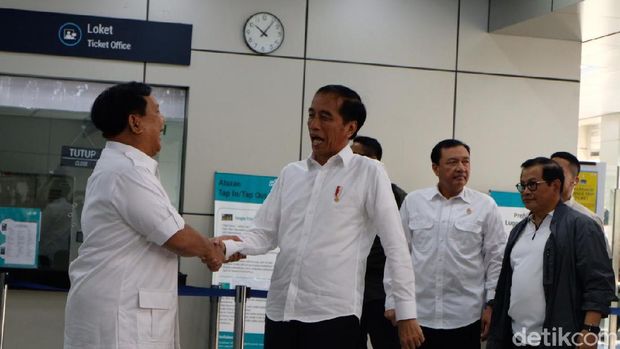 Jokowi bertemu Prabowo