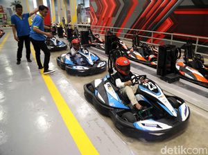 Promo Rp 100 Ribu! Yuk Balapan Formula Kart di Trans Studio Cibubur Promo Rp 100 Ribu! Yuk Balapan Formula Kart di Trans Studio Cibubur