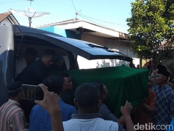 Jenazah Korban Mutilasi Tiba di Temanggung, Tangis Keluarga Pecah