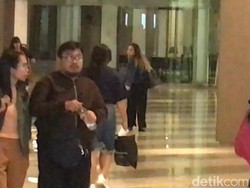 Salmafina Masih  Tak Mau Komentar