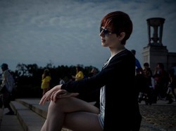 Kontroversi dan Prestasi Scarlett sebagai Pemain eSport Wanita