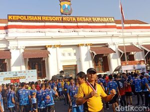 Ribuan Pelari Ramaikan Bhayangkara Run