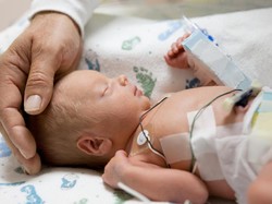 Istri Meninggal saat Lahiran, Suami Tolak Asuh Bayinya, Faktanya Mengejutkan