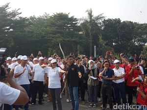 Hadiri Dies Natalis STAN, Sri Mulyani Main Panahan