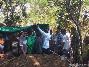 Jasad Korban Mutilasi Dimakamkan di Temanggung, Tanah Kelahirannya Jasad Korban Mutilasi Dimakamkan di Temanggung, Tanah Kelahirannya
