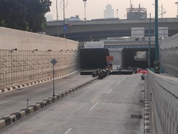 Viral Jeep Finish Lari Maraton, Berawal dari Tabrak Wanita