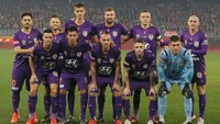 Perth Glory memainkan Reddy, Lowry, Franjic, Mrcela, Tratt, Juande, Kilkenny, Brimmer, Fornaroli, Harold, dan Chianese. Paul Kane/Getty Images.