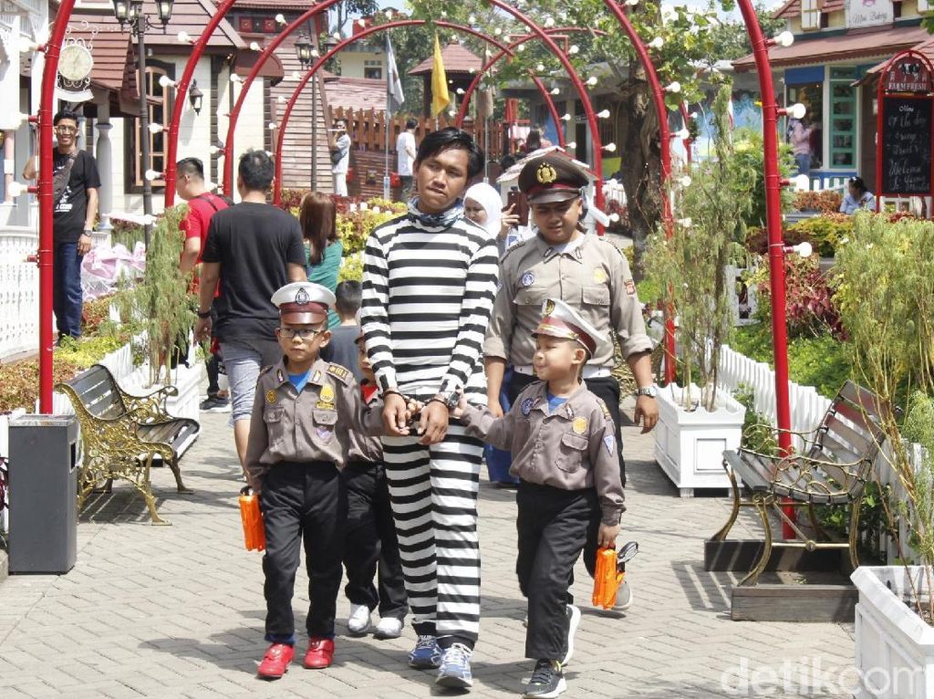 Seru Buat Si Kecil! Menjelajah Kota Mini Lembang, Ini Harga Tiketnya Seru Buat Si Kecil! Menjelajah Kota Mini Lembang, Ini Harga Tiketnya
