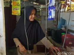 Kabar Gembira untuk Guru yang Bikin Rumah di WC Sekolah