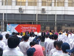 Tinjau Hari Pertama Sekolah, Mendikbud Beri Pesan ke Guru dan Murid