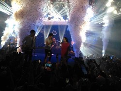 Melepas Kerinduan Penampilan Sheila Majid di Panggung