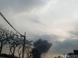 Pergudangan di Tambak Langon Surabaya Terbakar