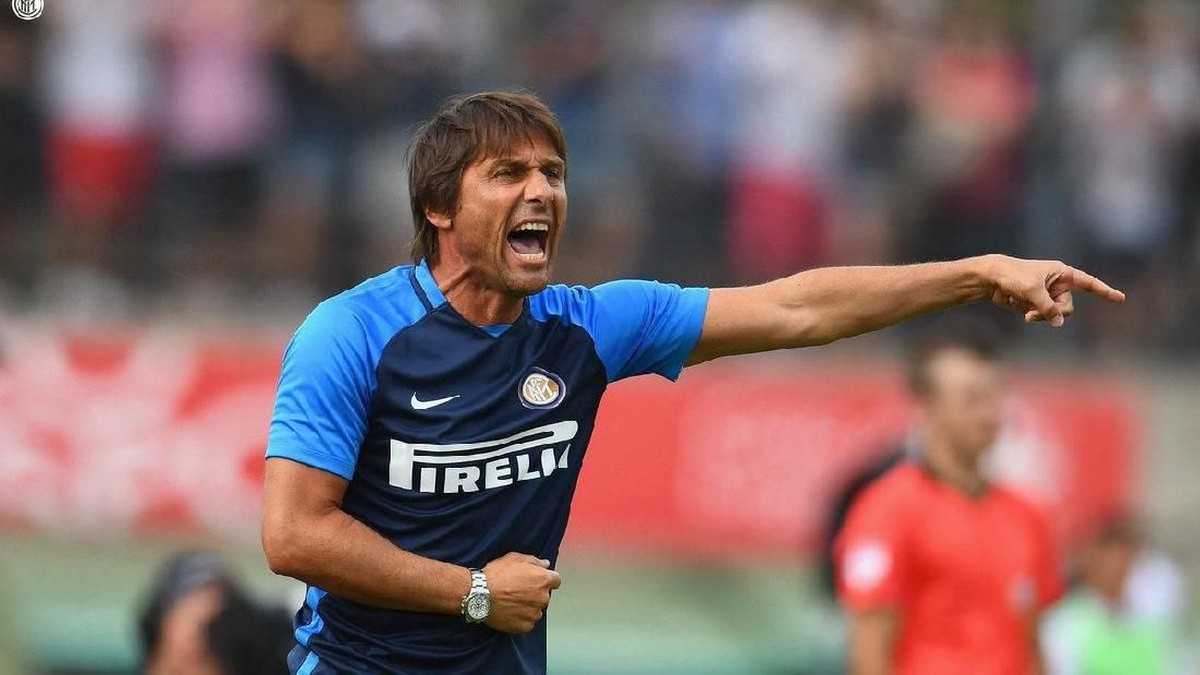Inter Milan belum mendapatkan striker baru. (Foto: twitter.com/inter)