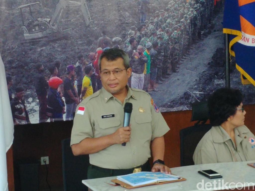 Hujan Buatan Turun di Kalbar-Kalteng-Kalsel-Riau Hujan Buatan Turun di Kalbar-Kalteng-Kalsel-Riau