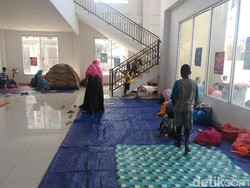 Ratusan Pencari Suaka di Kalideres Mengeluh Sakit, 2 Dirujuk ke RS