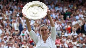 Simona Halep Ratu Wimbledon
