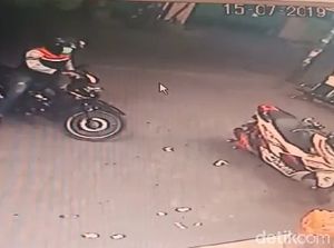 Hanya Butuh 1 Menit Pelaku Perampokan Satroni Minimarket di Surabaya Hanya Butuh 1 Menit Pelaku Perampokan Satroni Minimarket di Surabaya