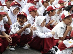 Seragam, Keberagaman, dan Keberagamaan