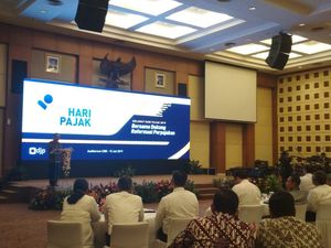 Hari Pajak, Fuad Bawazier hingga Darmin Dapat Penghargaan dari Kemenkeu