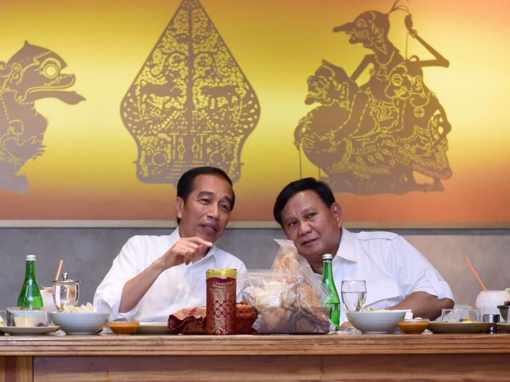 Prabowo Dinilai Lebih Baik Tetap Jadi Oposisi Prabowo Dinilai Lebih Baik Tetap Jadi Oposisi