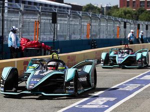 Bocoran Calon Venue Formula E: Pulau Reklamasi hingga Senayan Bocoran Calon Venue Formula E: Pulau Reklamasi hingga Senayan