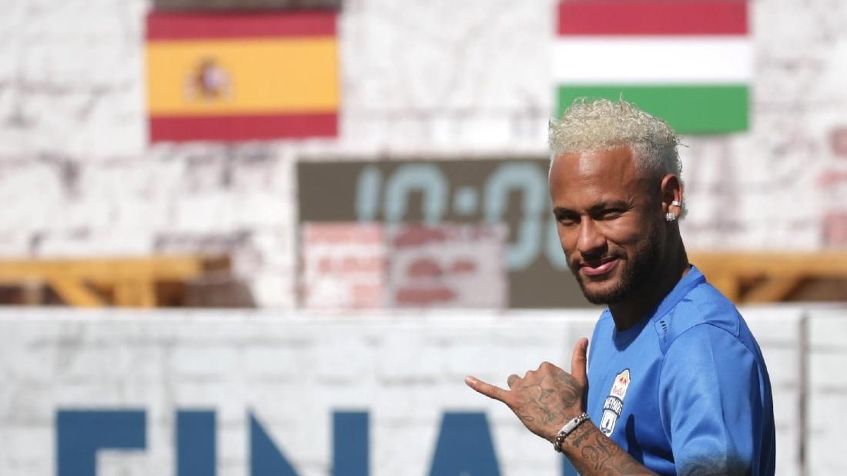 Neymar akhirnya muncul di sesi latihan pramusim PSG (REUTERS/Rahel Patrasso)