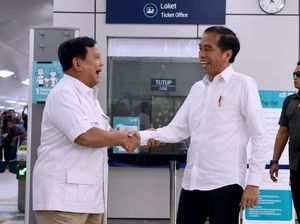 Ketika Demokrasi Dibenci Ketika Demokrasi Dibenci